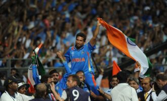 Sachin Celebrating World Cup Win